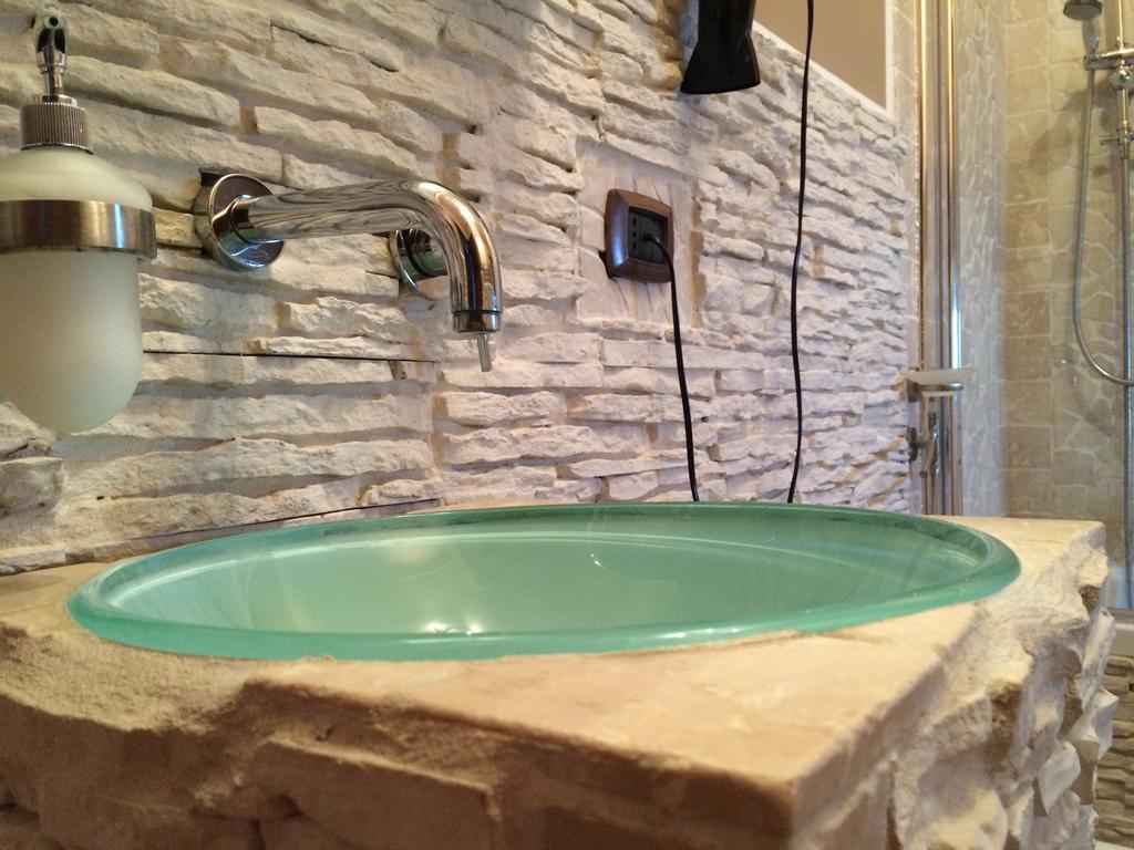 Lambruschini 69 Bed and Breakfast Fiumicino Exteriör bild