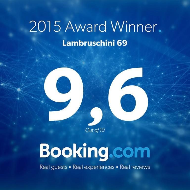 Lambruschini 69 Bed and Breakfast Fiumicino Exteriör bild